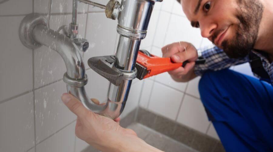 Expert burst pipe repair services in Florence, AZ
